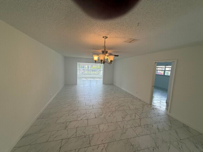 Building Photo - 5780 Fernley Dr