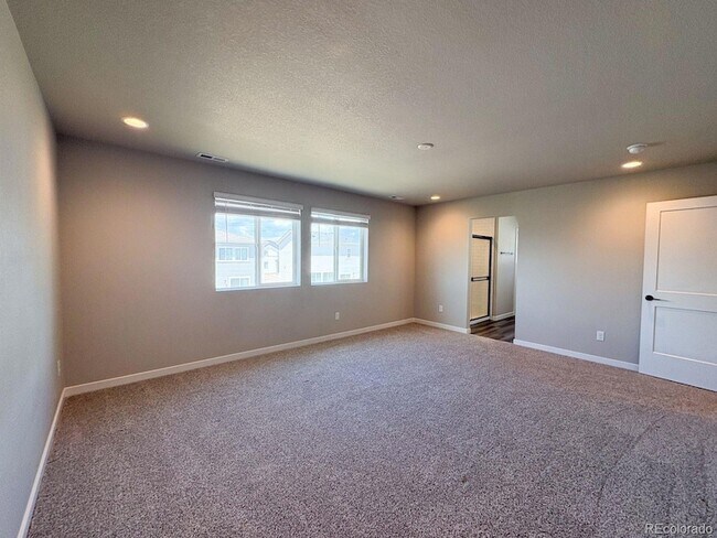 Building Photo - 22325 Cattlemen Run
