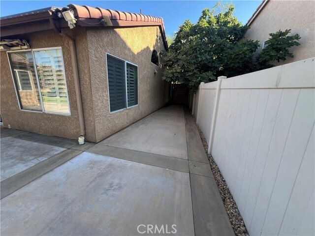Building Photo - 2664 W La Morada Dr