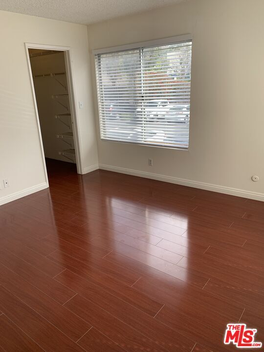 Building Photo - 4105 Summertime Ln