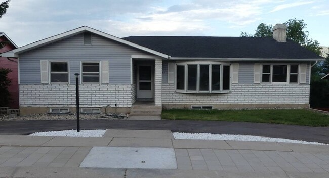 Building Photo - 1155 Stanton St