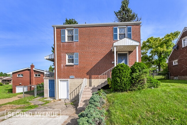 Building Photo - 224 Maryland Ave