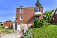 Building Photo - 224 Maryland Ave