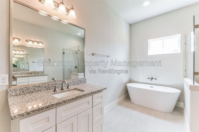 Building Photo - 10926 Brookeshire Chase Ln