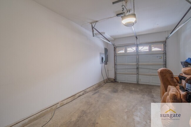 Building Photo - 113 Brightwater Dr