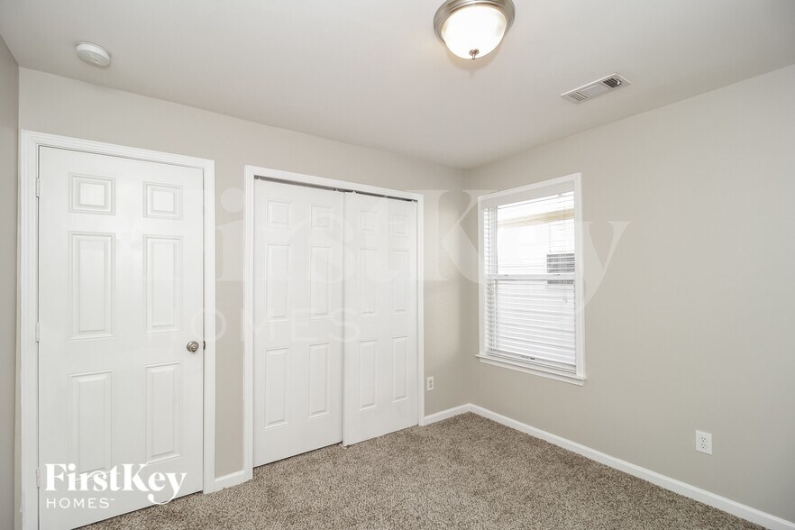 Building Photo - 4346 Alysheba Dr