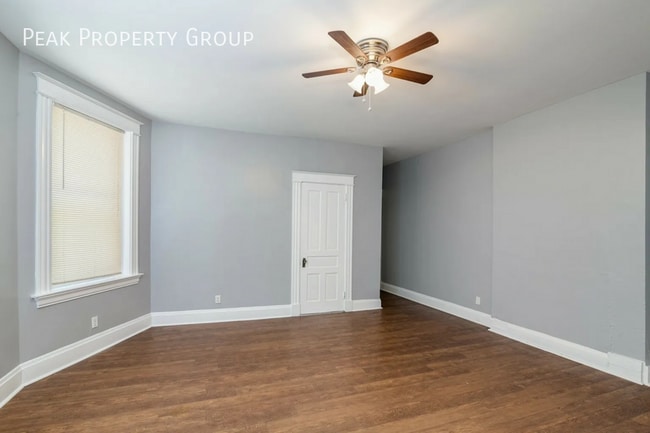 Building Photo - 2323 Flora St