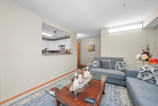 Building Photo - 1460 Fairlane Dr