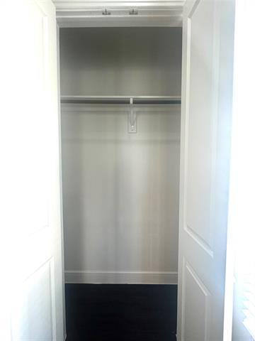 Building Photo - 4265 Bourbon St