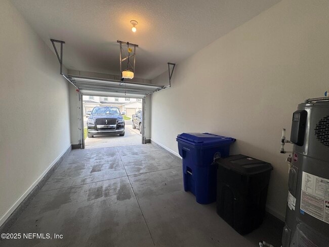 Building Photo - 52 Pittman Ct