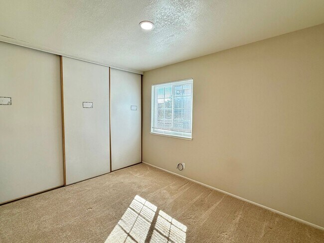 Building Photo - $4,100 - GORGEOUS 4 BEDROOM UNION CITY HOME