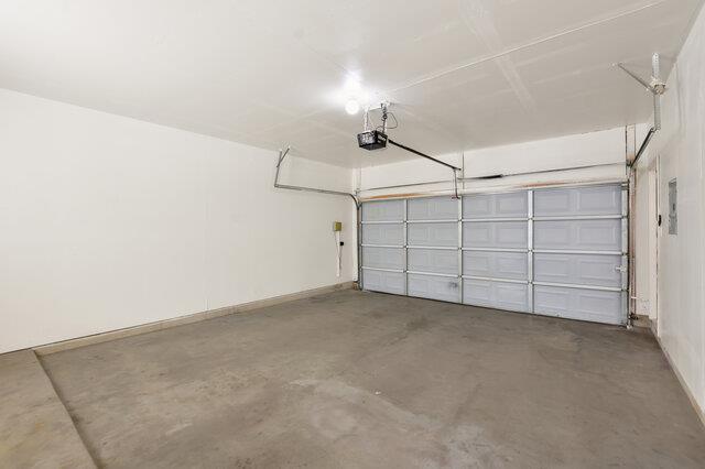 Building Photo - 1225 Cardigan St