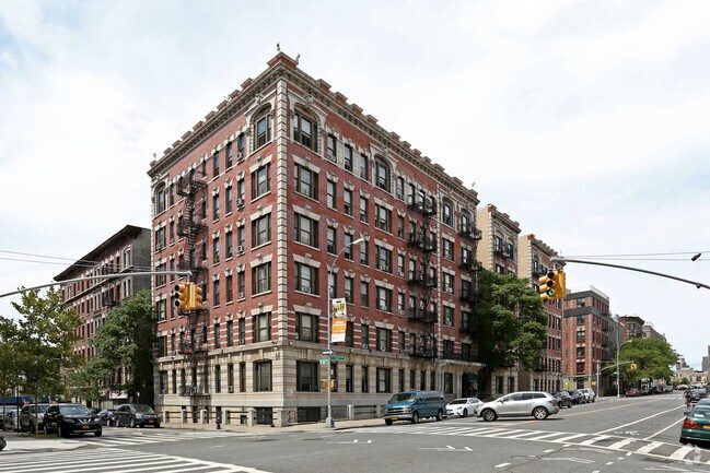 Primary Photo - 961 Saint Nicholas Ave