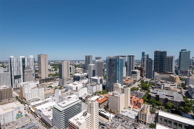 Building Photo - 151 SE 1st St