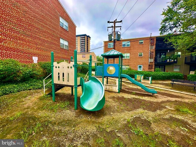 Building Photo - 436 N Armistead St