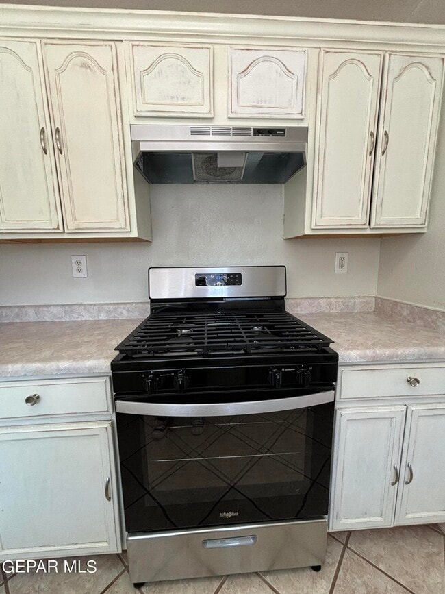 Building Photo - 4476 Loma Diamante Dr