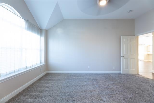 Building Photo - 2405 Sunflower Ln