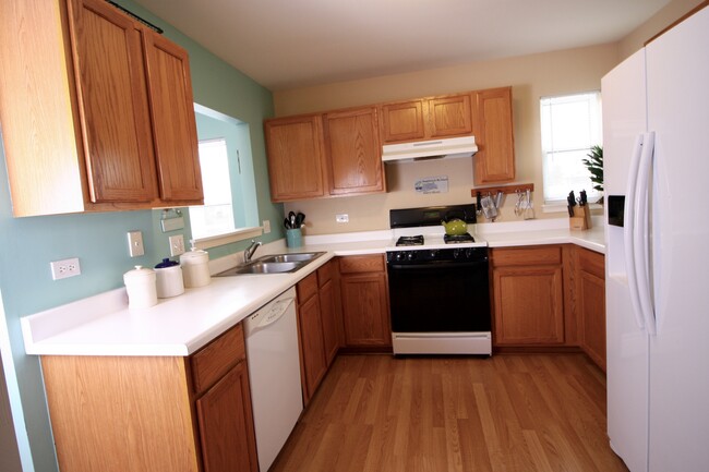 Kitchen - 2149 Brayton Place