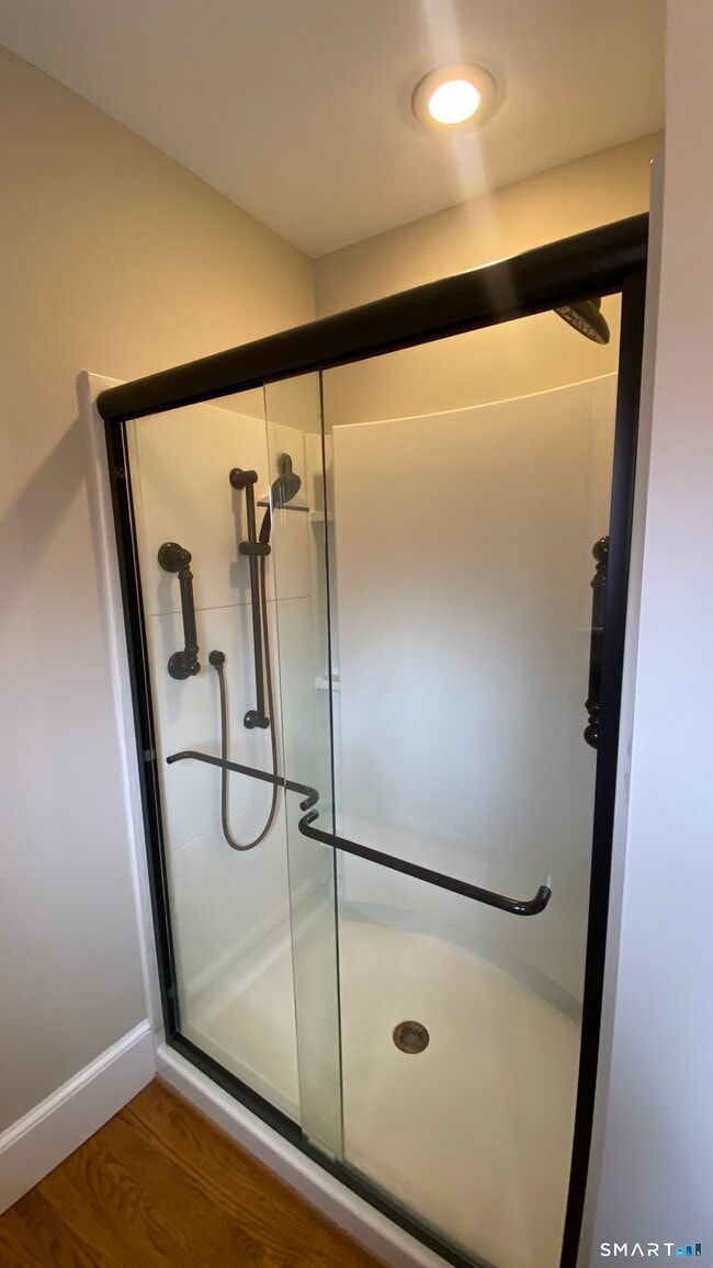 Building Photo - 86 Belleview Ave