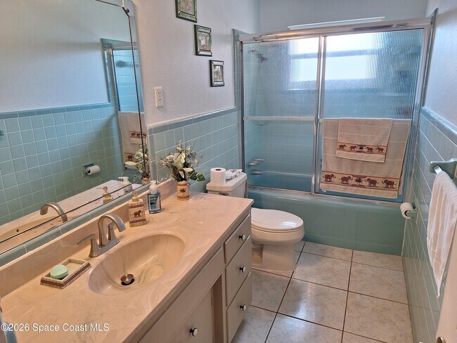 Building Photo - 289 Ellwood Ave