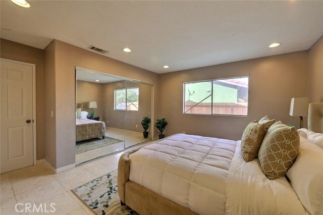 Building Photo - 25252 Delphinium Ave