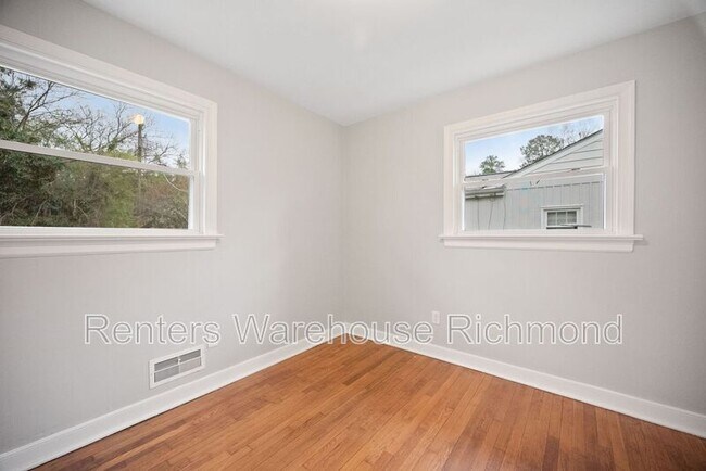 Building Photo - 1431 Yeardley Dr