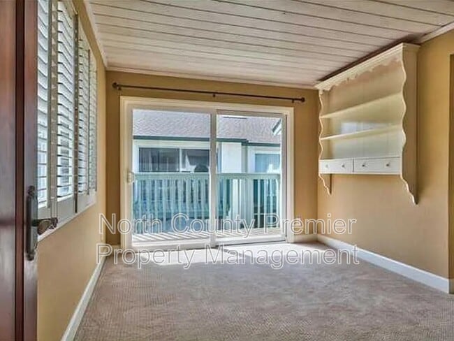 Building Photo - 256 Juniper Ave