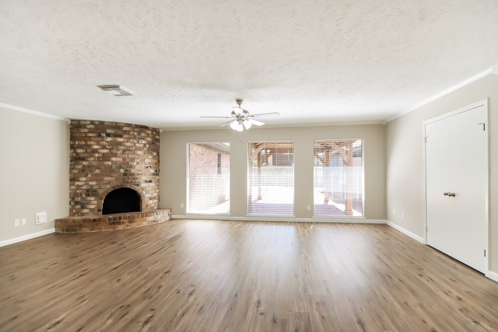 Building Photo - 2210 Dristone Dr