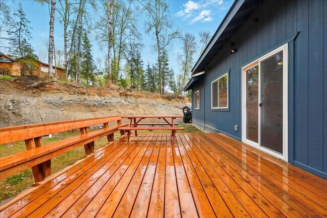 Building Photo - 8561 W Cormorant Way