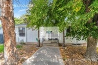 Building Photo - 3076 Westcove Dr