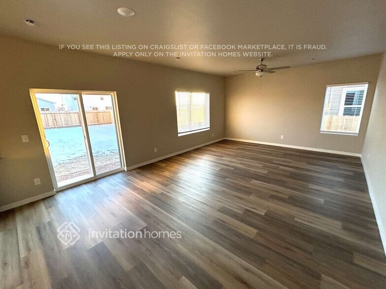 Building Photo - 2154 Alyssa St