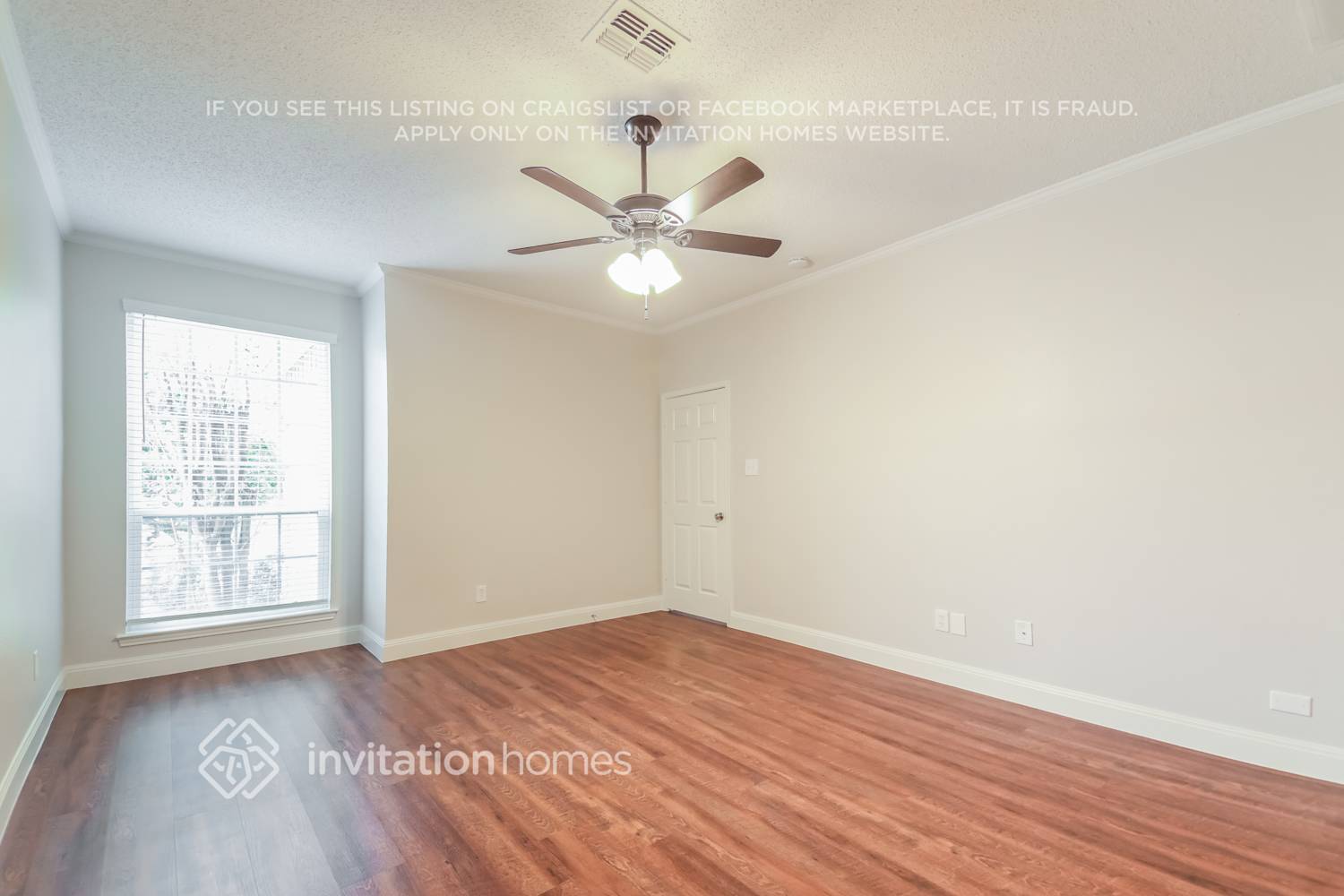 Building Photo - 2710 Honeysuckle Dr