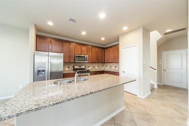 Building Photo - 8130 Heartbrook Field Ln