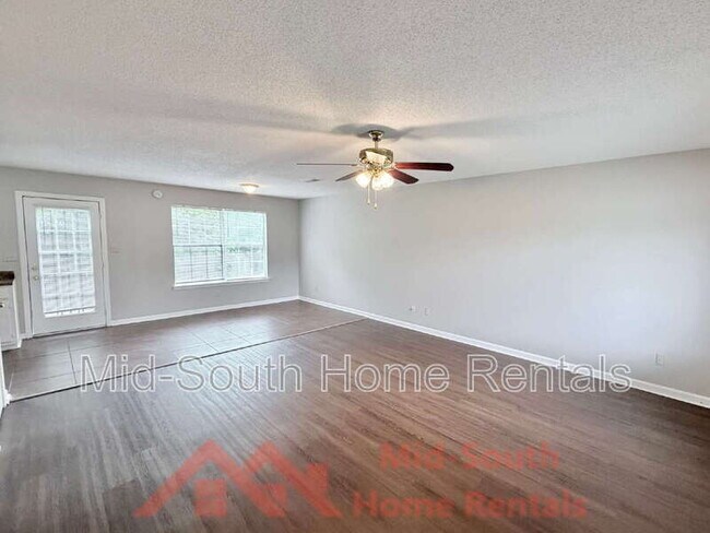 Building Photo - 3942 Chelsea Hill Dr