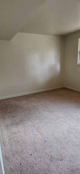 Building Photo - 226 Allison Ave