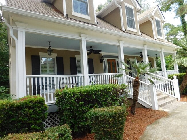Building Photo - Expansive Unfurnished Spanish Wells Home Available for Rent