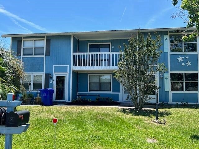 Primary Photo - 123 Rio Del Mar St