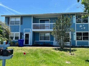 Building Photo - 123 Rio Del Mar St