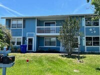 Building Photo - 123 Rio Del Mar St
