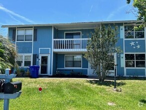 Building Photo - 123 Rio Del Mar St