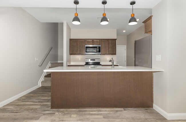 Building Photo - 2013 Terrace Ct