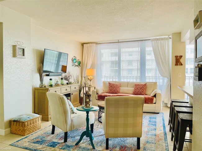 Building Photo - 2 br, 2 bath Condo - 101 Briny Ave Apt 708