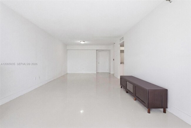 Building Photo - 19195 Mystic Pointe Dr