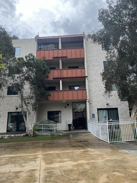 Building Photo - 4857 College Ave