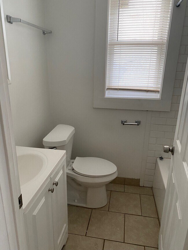 Building Photo - Soldoris