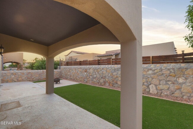 Building Photo - 13539 Doncaster St