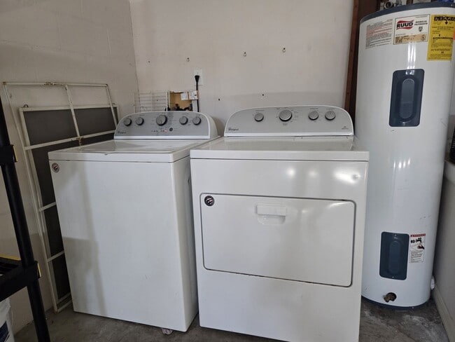 Building Photo - 2/2 Villa in Clermont