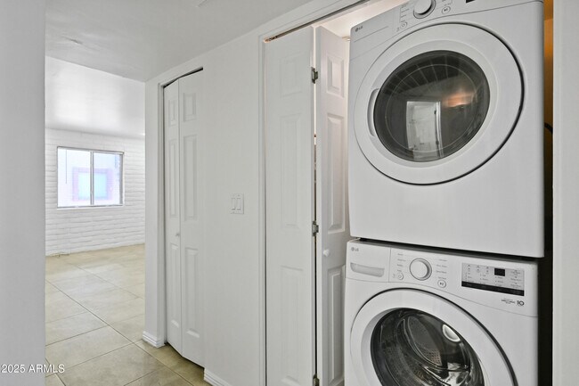 Building Photo - 1234 N 36th St