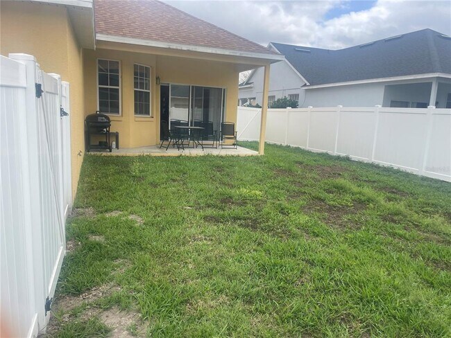 Building Photo - 3312 Ashmount Dr