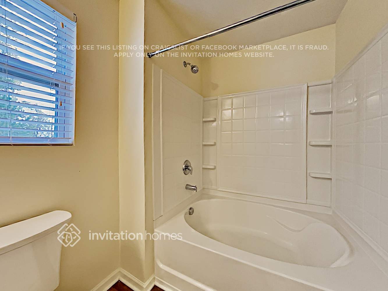 Building Photo - 4198 Clifftonville Ave SW